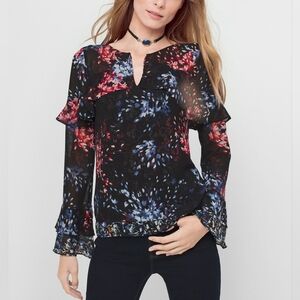 🎉 White House Black Market Floral  Flounce Blouse Top